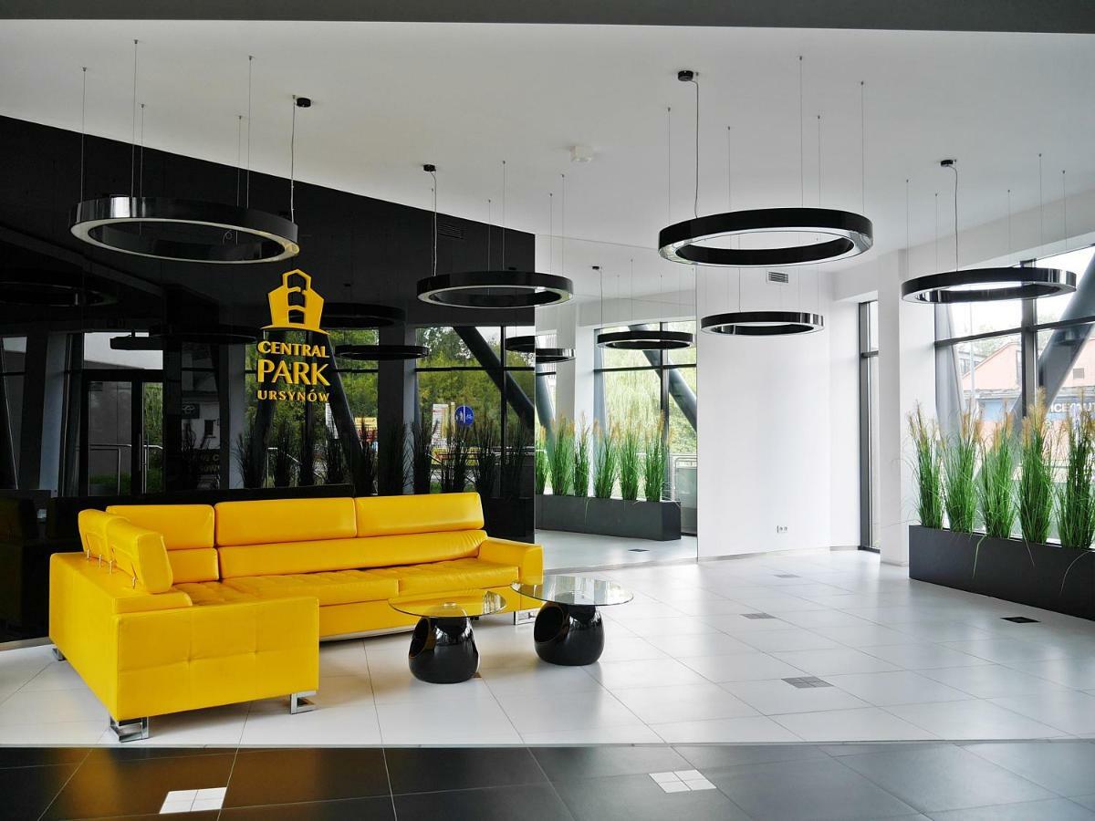 Airport Residence Green วอร์ซอ ภายนอก รูปภาพ